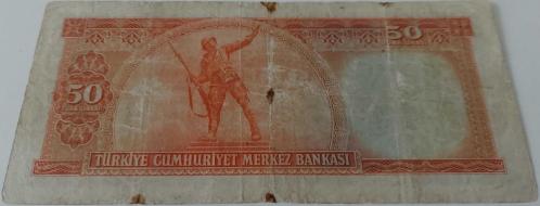 5.EMİSYON 2.TERTİP 50 TÜRK LİRASI SERİ İ6 093711 SERİ NUMARALI KAĞIT PARA EN NADİRİ NATÜREL KONDİSYONUNDAKİ KATALOK DEĞERİ;500 DOLAR ÇOK NADİR