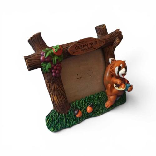 vintage Ocean Park Hong Kong Resmi Kızıl Panda (Red Panda) Temalı Reçine Fotoğraf Çerçevesi & 14x13 cm