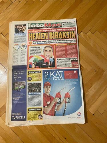 FOTOMAÇ GAZETESİ - 7 MART 2011 - BURUN FARKIYLA - HEDİYE ETTİK - 10 KİŞİNİN SIRRI - İNANMAZ SAVAŞÇI - GÜNEŞ'E BÜYÜK AYIP - YAKIN MARKAJ - BÜYÜK TAARRUZ - GİZLİ BUZLANMA - GÜMÜŞE UZANDI - YAREN-İ FERHAT - ADU UÇURDU - GÖZTEPE TAYFUNU - LÜLEBURGAZ EMİN ADIMLARLA - TİMSAH TAKILDI - ERKEKÇE GELDİK - HEMEN BIRAKSIN - ŞENOL GÜNEŞ - CEYHUN GÜLSELAM - SCHUSTER - BURAK YILMAZ - RÜŞTÜ REÇBER - SİVOK - METİN KEÇELİ - SADRİ ŞENER - TOLGA ÖZKALFA - ÜNAL KARAMAN - NECMİ PEREKLİ - PASCAL NOUMA - NECHP UYSAL - SİMAO - İSMAİL KÖYBAŞI - PİOTR BROZEK - JAJA - GUSTAVO COLMAN - ONUR KIVRAK - ENGİN BAYTAR - UMUT BULUT - GİRAY KAÇAR - TOLGA ZENGİN - ALMEIDA - MARKUS MERK - TURGAY DEMİR - HAKAN KULAÇOĞLU - MUSTAFA ÇULCU - ADNAN AYBABA - CENGİZ TOKGÖZ - OLCAY ÇAKIR - FUAT YAMAN - ŞİRİN BERBER - AHMET ÇALIK - ZEKİ UZUNDURUKAN - İBRAHİM TORAMAN - HAKAN DİLEK - PABLO BALLA - ÜMİT KARAN - İHSAN SARICOBAN - HAGİ - ADNAN POLAT - AYHAN AKBIN - TUĞAY KERİMOĞLU - ADNAN SEZGİN - ERTUĞRUL SAĞLAM - AYKUT KOCAMAN - ALEX