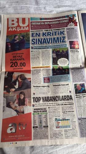 FOTOMAÇ -FUTBOL GAZETESİ -TURKISH NEWSPAPER - DOĞUM GÜNÜ HEDİYESİ  - TAM TAKIM EKSİKSİZ GAZETE - 6 KASIM   - 2014 -KANARYA'NIN GOLCÜLERİ EMENİKE İLE SOW'DAN İDDİALI SÖZLER: 25 GOLÜ GEÇERİZ - TAKIMDA ÖRNEK BİR DAYANIŞMA, ARKADAŞLIK VAR - GERRARD: KUYT'IN KIYMETİ BİLİNMEDİ - EMENİKE, SOW'U KIZDIRI - SAHADA DA ŞOVA BAŞLASAN ARTIK - EMRE, BİLİC İLE YAŞADIĞI 'KÜFÜR POLEMİĞİNE' CEVAP VERDİ - 'KİMSİN DURDURURSAN' DERİM - MİZE YE YETİŞEMEM - KÜFÜR OLMADIĞINI O DA BİLİYOR - TÜRK GECESİ - FENER GALİP, ASLAN KAYIP - KANARYA İTALYA ŞAMPİYONUNU DEVİRDİ: 3-2 - YILDIRIM İFADE VERDİ - VAN PERSIE YAKIŞIR! - AYTÖRE: AZİZ YILDIRIM İNSANIN YÜZÜNE KONUŞUR - AĞRILARLA OYNUYORUM - GÖKHAN AYRI ÇALIŞTI - POTADA RAKİP BARÇA - BEYAZ KARANFİL - FIRTINA'YA DEPLASMAN CENNET - HALİLHODZIC: TUR İÇİN YENMELİYİZ - EN KRİTİK SINAVIMIZ - CONSTANT & CARDOZO YEDEKTİ - TERCÜMAN SAYGISIZLIĞI -FOLLY AYTTE - DIMITROV - BEZERRA - MEHMET ÇAKIR - MULENGA - KENAN - TISDELL - SEZER BADUR - HAKAN EROL - ABDÜLKADİR - SEZER -
