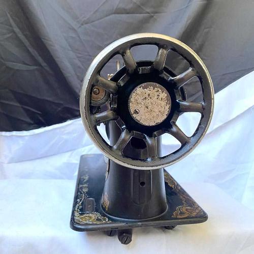 1924 İskoçya Singer 15K Sfenks Dikiş Makinesi